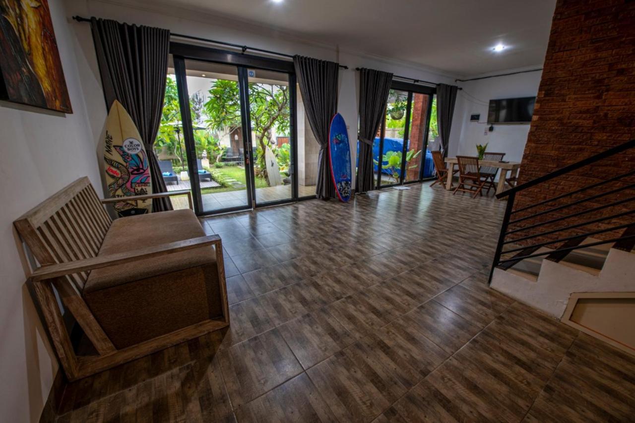 Temuku Keramas Beach Suite Екстер'єр фото